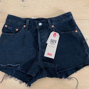 Black 501 Levi’s jean shorts (with tags)